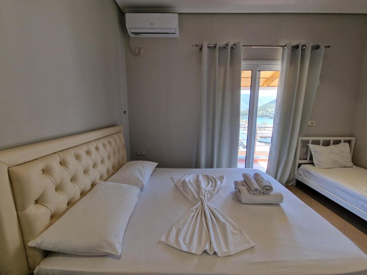 Juli Apartment