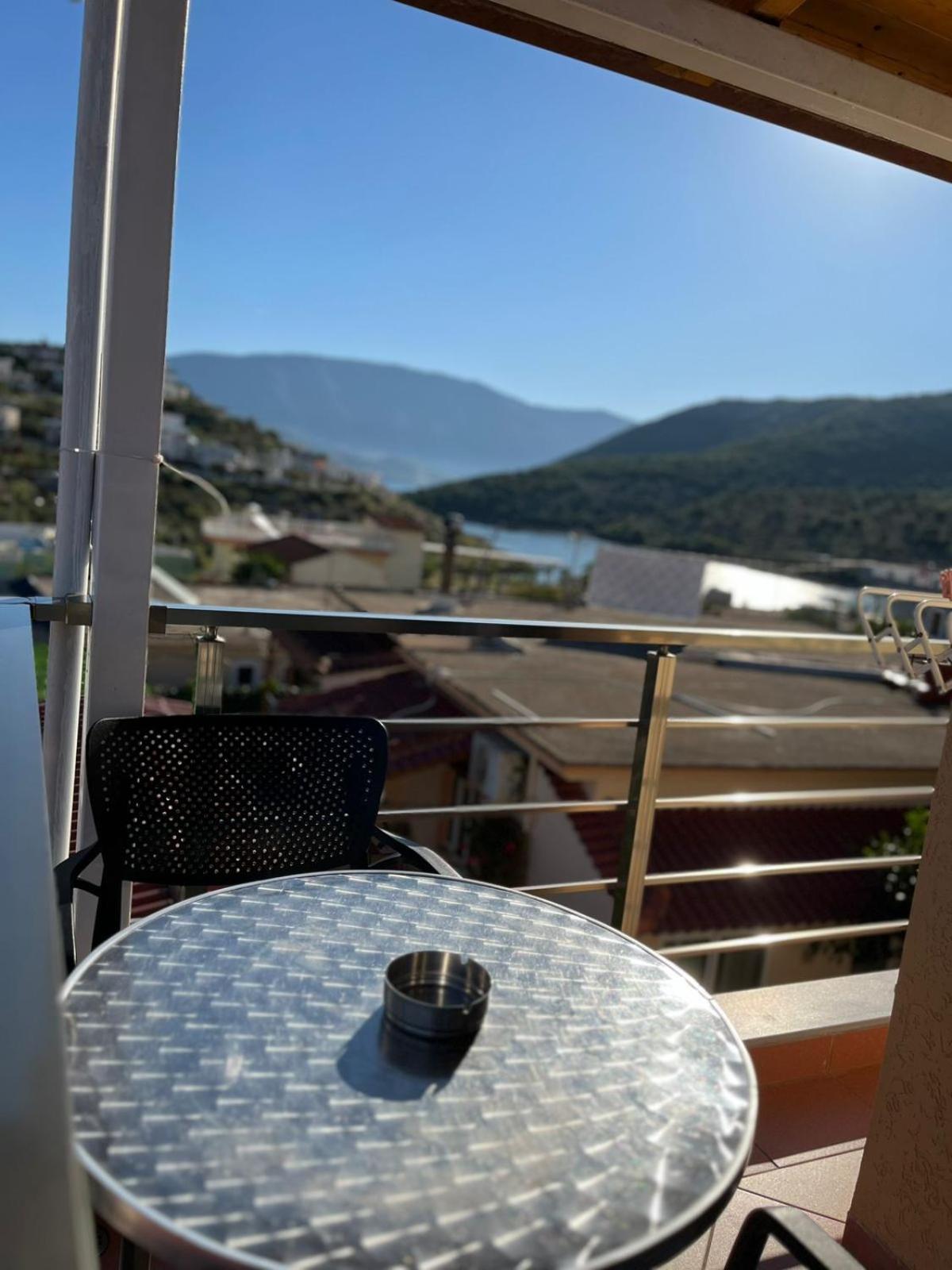 Juli Apartment