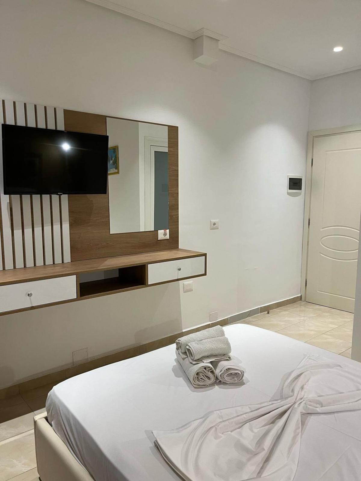 Juli Apartment